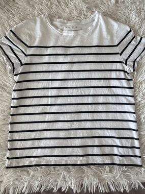 Woman’s Max Studio Tee